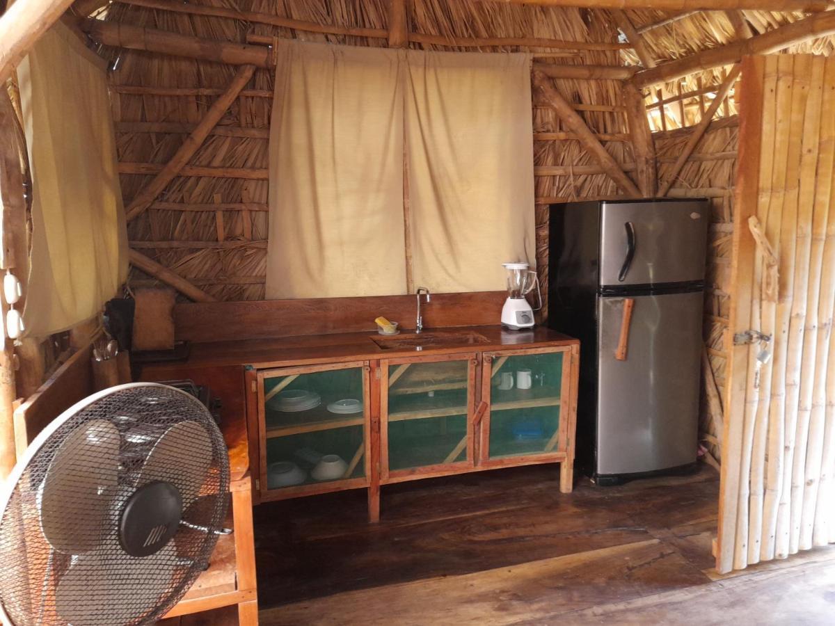 El Bamboo Cabins Balgue Exterior foto