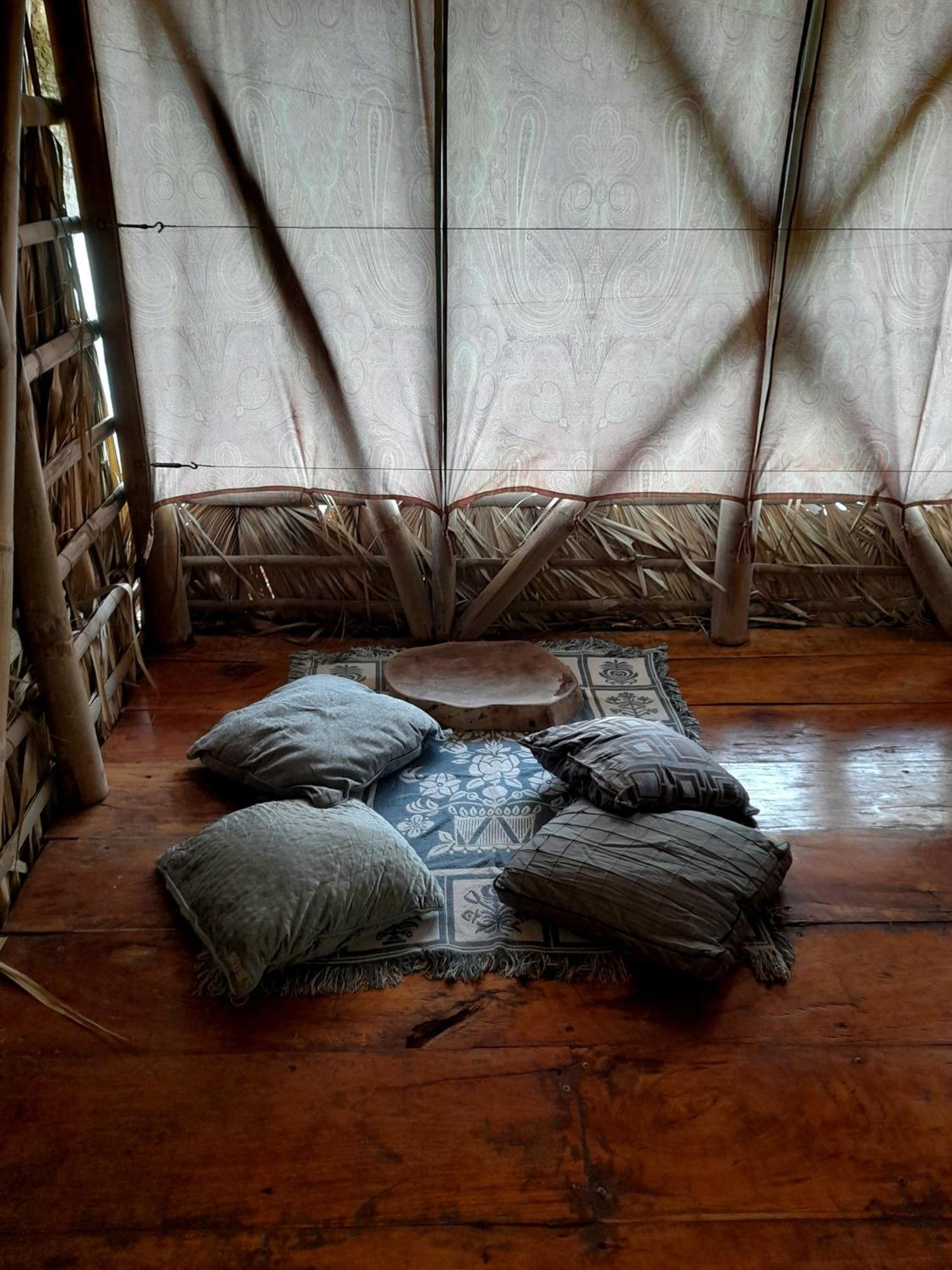 El Bamboo Cabins Balgue Exterior foto